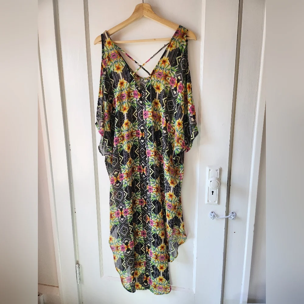 ASTR Sheer Floral-Geometric Cold-Shoulder Swim Coverup Kaftan Dress Tropical